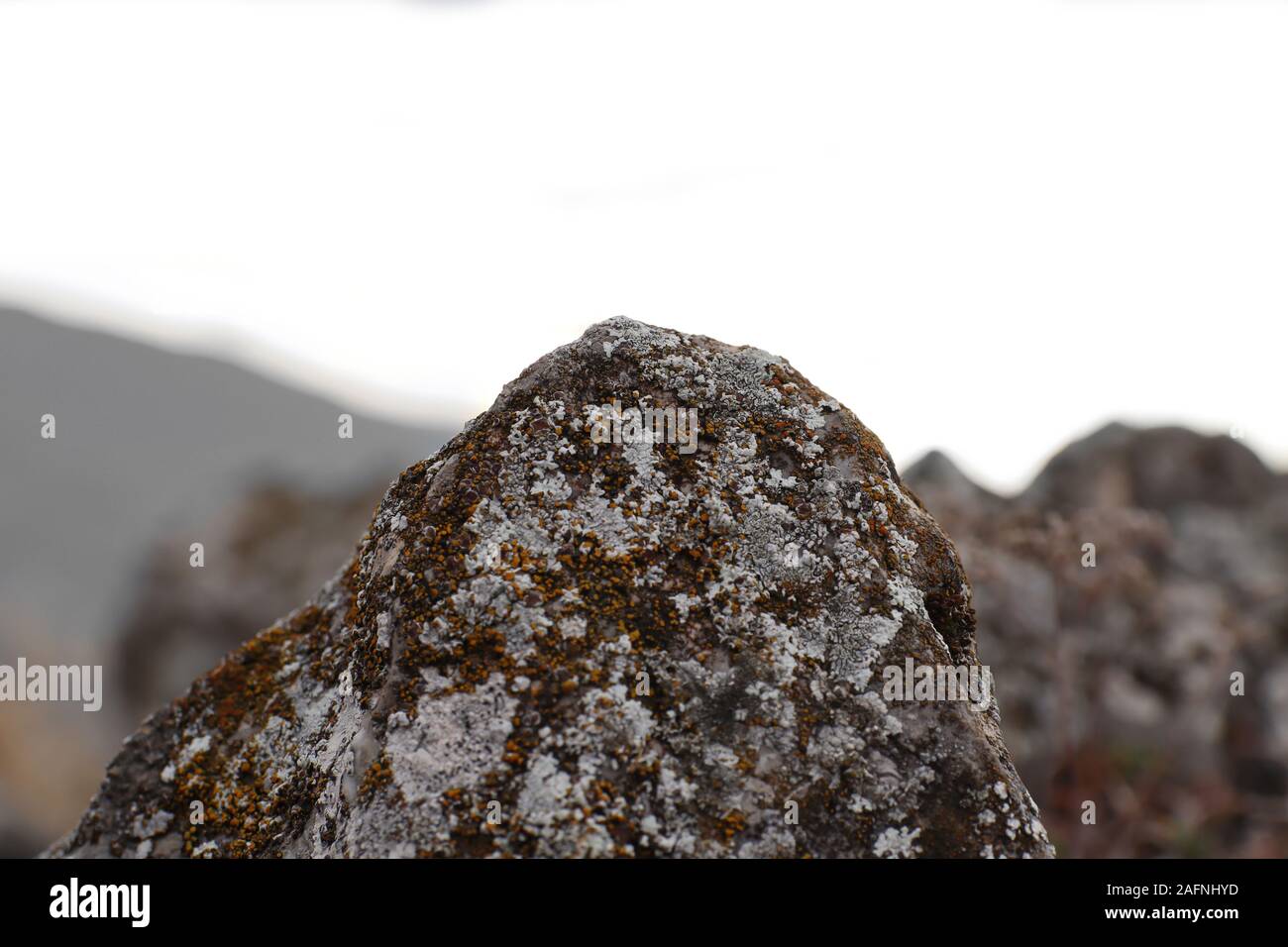 Big Stone su una montagna Foto Stock