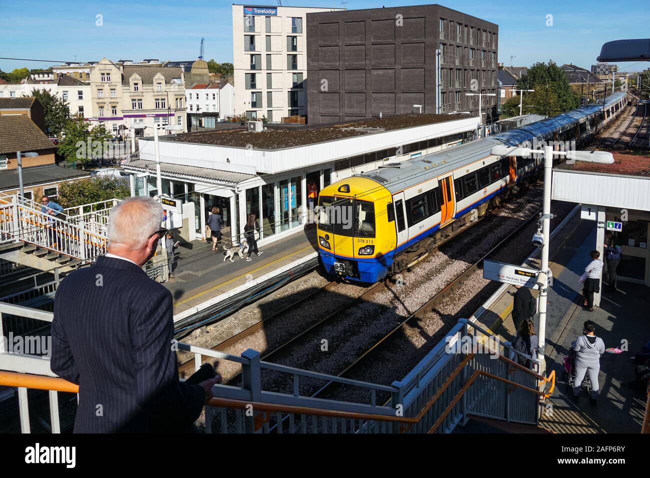 Hackney Central London Overground station, Londra Inghilterra Regno Unito Foto Stock