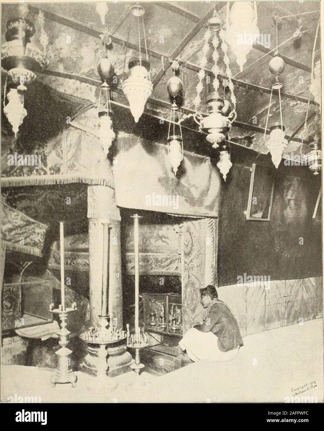 . L'ideale Sacra Bibbia self-pronunciando, self-interpretare, autoesplicativo... lywicked: chi lo può conoscere? (Ger. 17:9.) 1. Per questo motivo non ci perdiamo d'animo: ma se anche il nostro uomo esteriore per-ish, eppure l'uomo interiore si rinnova di giorno in giorno. (II Cor. 4:16.) Lienot uno all'altro, perché vi siete spogliati dell'uomo vecchio con hisdeeds. (Col. 3:9.) m. Per la carne lustelh contro lo spirito e lo spirito controil carne: e queste sono al contrario la oue all'altra; così che yecannot di fare le cose che vorreste. (Gal. 5:17). Da dove comewars e le contese fra voi? Non provengono forse di conseguenza anche della vostra l Foto Stock