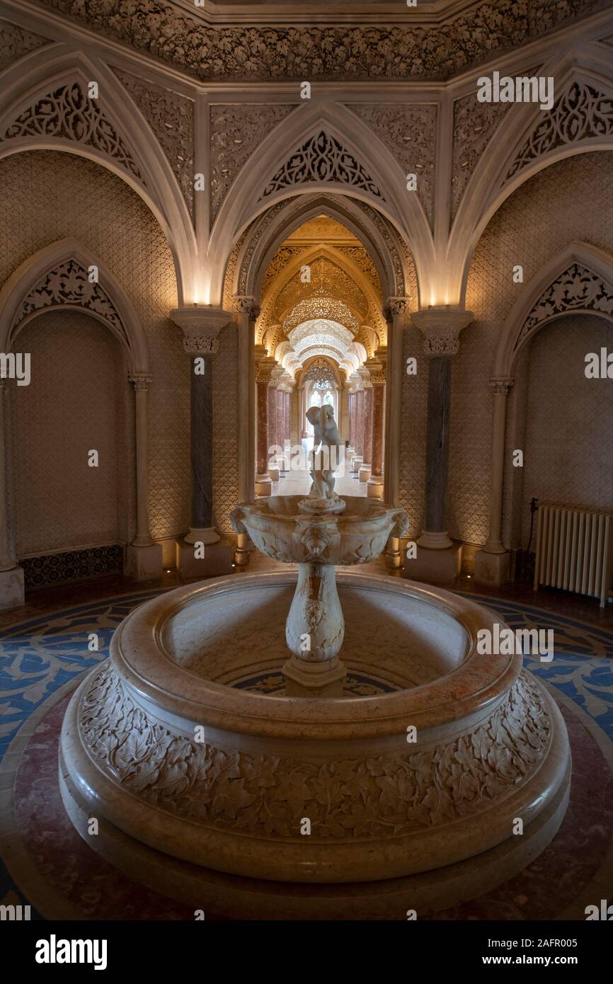 Fontana, Palazzo di Monserrate, Sintra Lisboa, Portogallo, Europa Foto Stock