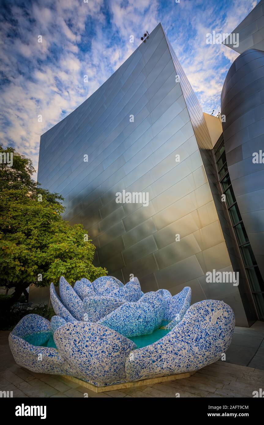 Il Walt Disney Concert Hall di Los Angeles, California. Foto Stock