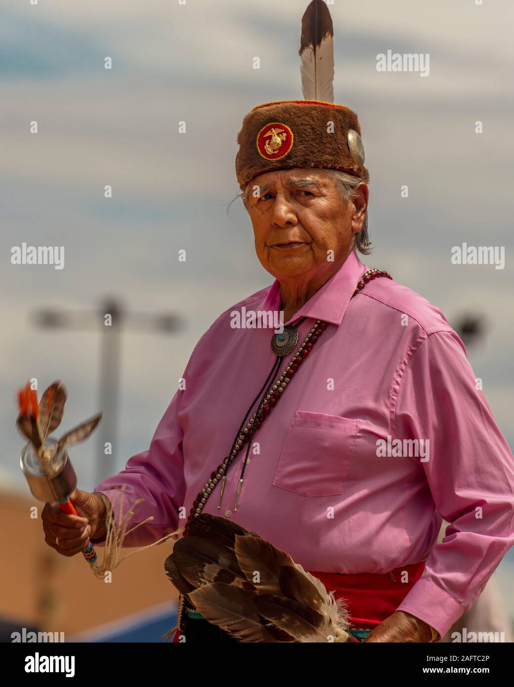 Agosto 10, 2019 - GALLUP NEW MEXICO, STATI UNITI D'AMERICA - Ritratto di Native American man a 98Gallup Inter-tribal Indian Ceremonial, Nuovo Messico Foto Stock