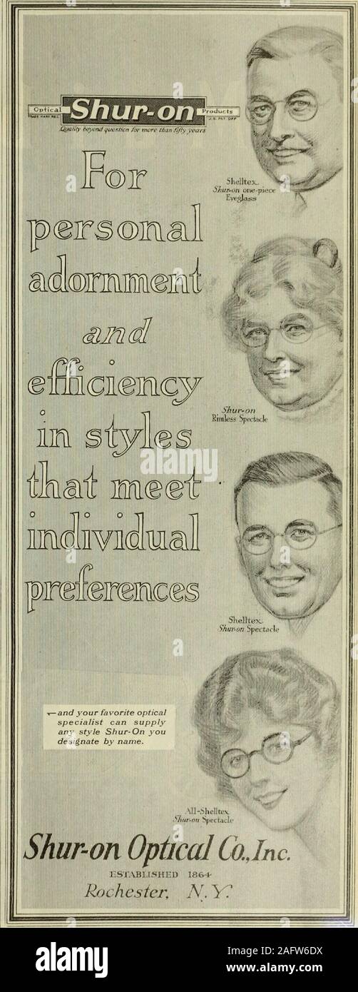 . Il sabato sera post. ls, tra cui il colonnello Garza,che agiva per Villa. Come il lettore sa già, il planwas che il governatore militare di GomezPalacio dovrebbe arrestare Obregon ci andhave lui e i suoi compagni shot in una sola volta. Come il disegno del treno vicino era entro anhour di Gomez Palacio uno dei officersinformed Obregon che un treno era advanc-ing nei loro confronti con la distanza. Oncemore i nervi del piccolo band sono stati onedge, e l'importante questione di essere venuto premendo, quale atteggiamento dovrebbe theytake? Improvvisamente entrambi i treni rallentato downand fermato ad una distanza di alcuni hundredya Foto Stock