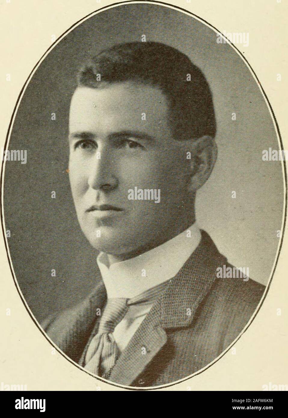 . Gli uomini del Minnesota; una collezione di ritratti di uomini di spicco nel business e vita professionale in Minnesota. WILLIAM SMITH McCORMICK Duluth. CITY COMPTROLLER (19OO-); ASST. ADJ. GEN. SPAN. AM. Veterani di Guerra, DEPT. Di DCIM.. HENRY W. CHEADLE DULUTH.CITY CLERK 56 Uomini di Minnesota. Foto Stock
