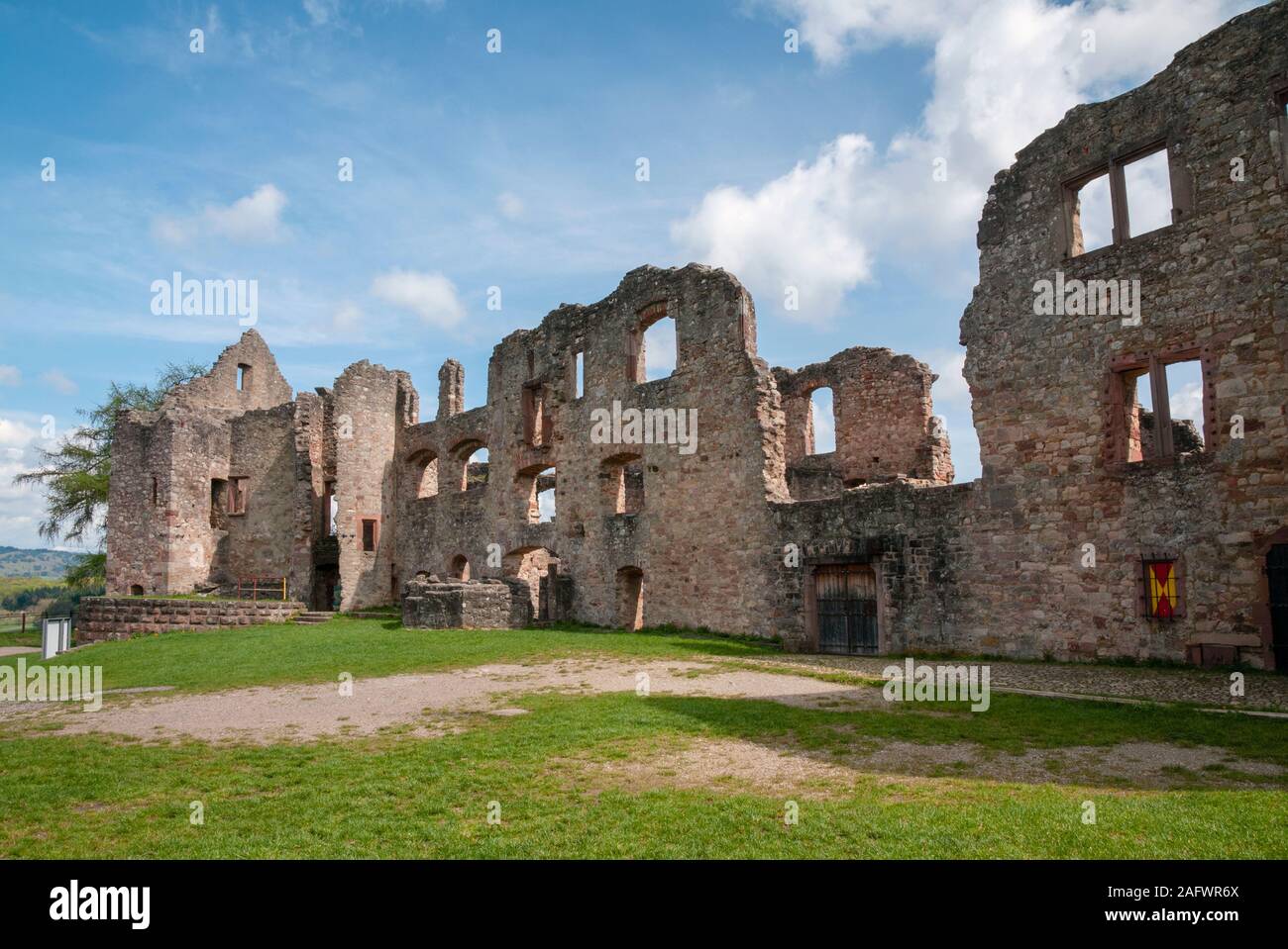 Rovine del Castello di Hochburg in Emmendingen vicino a Freiburg im Breisgau; Foresta Nera; Baden-Württemberg, Germania Foto Stock