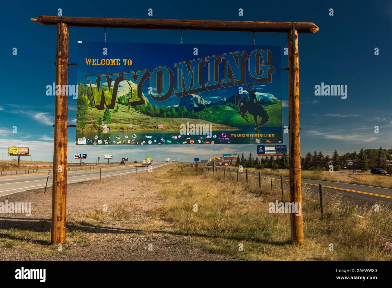 Settembre 2019 - Wyoming, USA, benvenuti in Wyoming cartello stradale Foto Stock