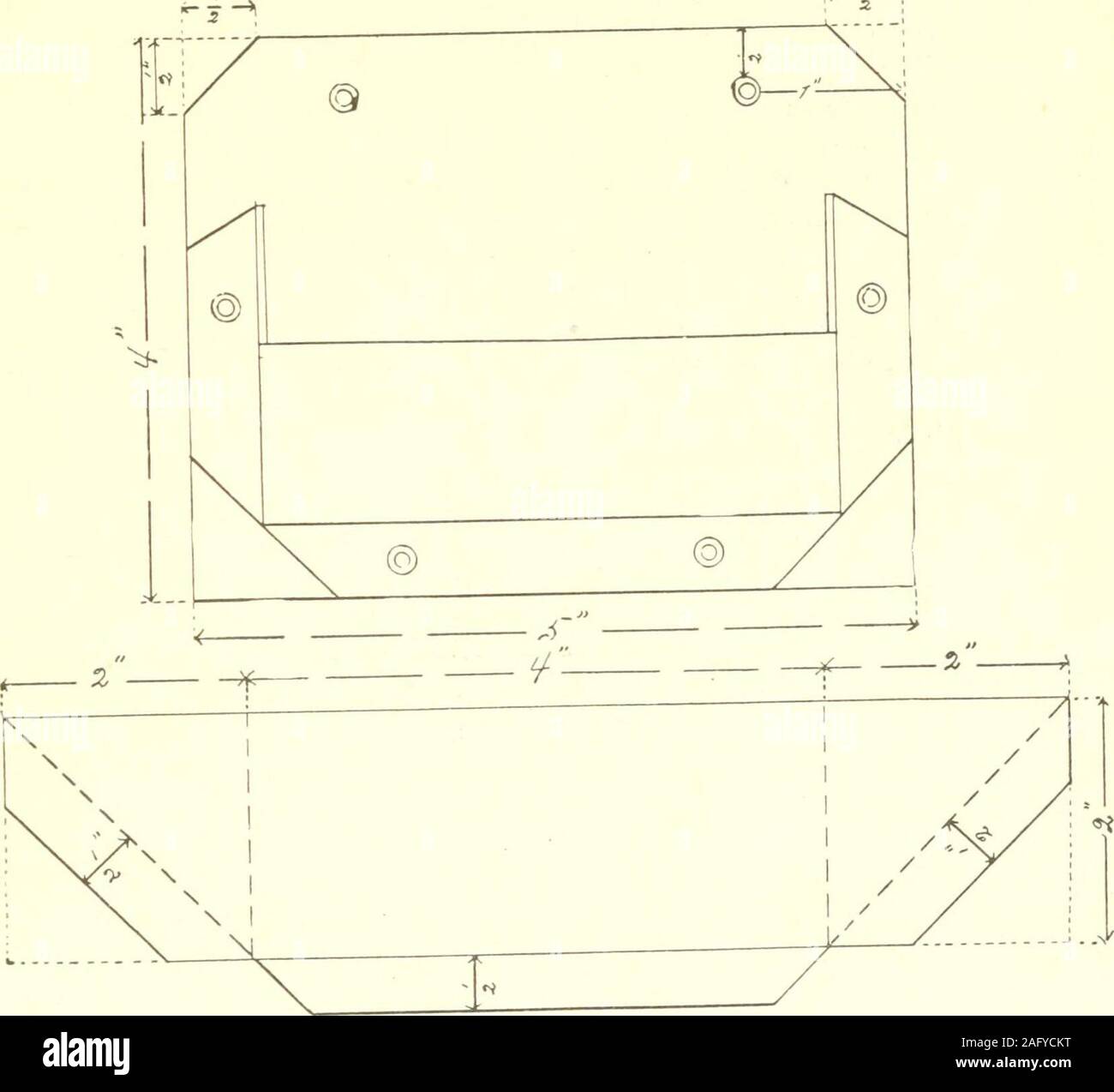 Manuale di costruzione di cartone per la terza e quarta elementare. 61 A4  in corso. No. 2. Matchsafe.costruzione: per il retro della cassetta di  sicurezza- Disegna rettangolo 4 x5i/2 • Disegnare