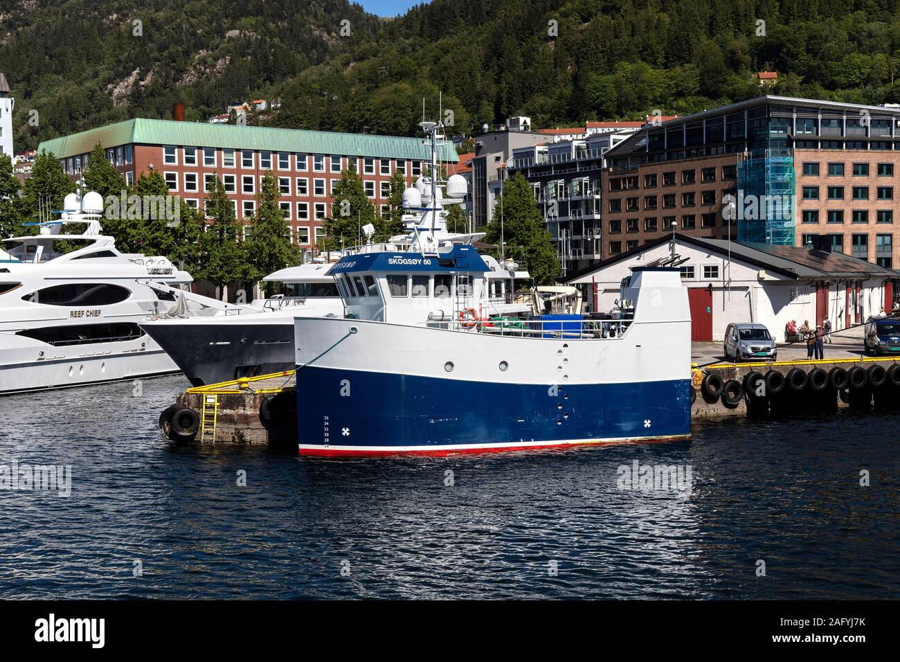 Lavoro Froeysund catamarano, nel porto di Bergen, Norvegia. Foto Stock