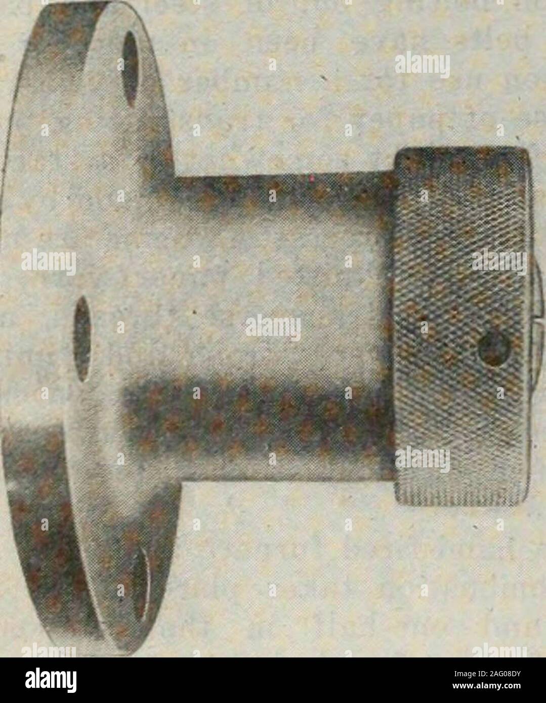 . Canadian macchinari e macchine utensili per la lavorazione di metalli (gennaio-giugno 1919) devono presentare descrizioni e illustrazioni per dipartimento editoriale per la revisione di questa sezione. Il BEMIS Mandrino per tornio la pinza di bloccaggio mostrato nella illus-trations è l invenzione di Edgar W.Bemis, Worcester, Massachusetts e beingplaced è sul mercato dal E. W. BemisMachine Co. di quella città. Mentre pri-marily un mandrino del tornio, la sua utilità isevident nella gamma di diametri handledand in velocità e precisione di opera-zione con tutti i tipi di metallo turningmachinery. Una caratteristica distintiva del Bemischuck è il metodo impiegato per operat-i Foto Stock