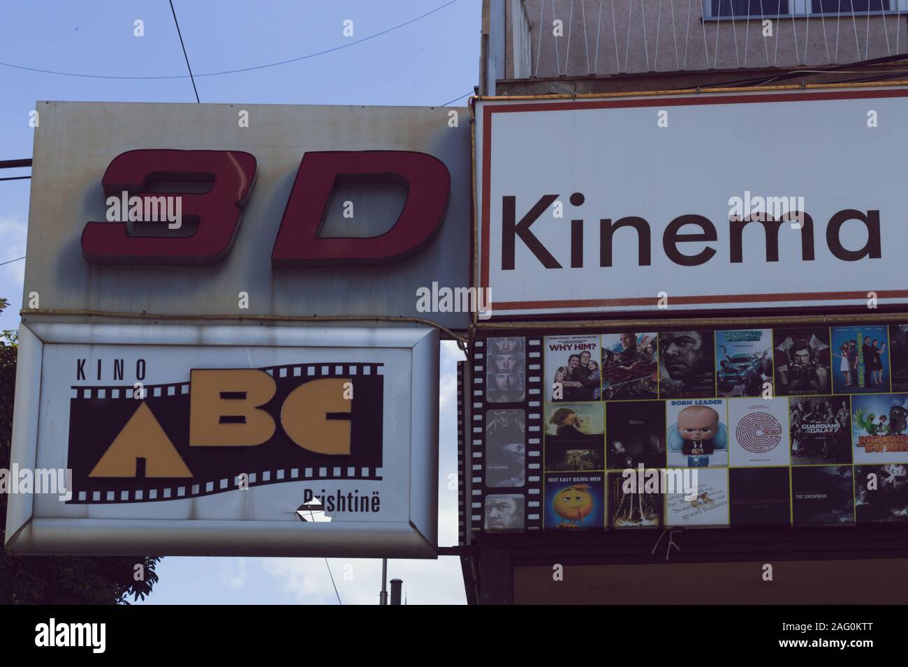 Firma 3D Cinema a Pristina Foto Stock