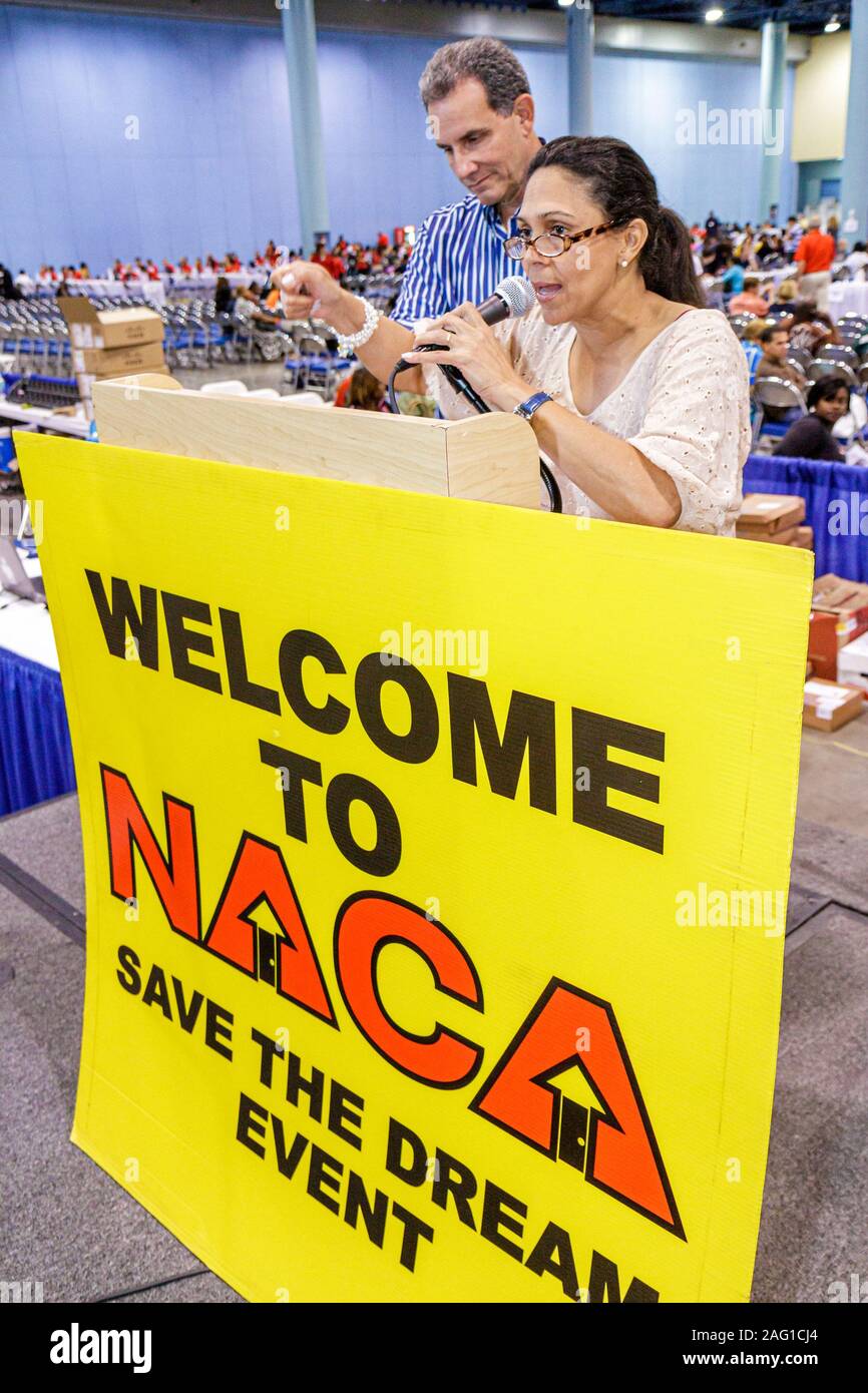 Miami Beach Florida,Miami Beach Convention Center,centro,NACA,Neighborhood Assistance Corporation of America,Save the Dream Tour,ristrutturazione casa mo Foto Stock