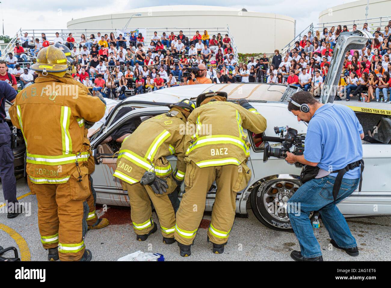 Miami Beach Florida,High School,Cheat the Reaper,DUI simulato incidente automobilistico,bere bevande bere,guida,promteen,teenager teenager teenagers,stu Foto Stock