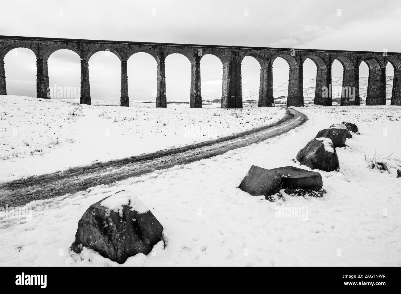 Il Viadotto Ribblehead o Batty Moss viadotto porta il Settle-Carlisle railway attraverso Batty Moss nel Ribble Valley a Ribblehead, nel nord orkshi Foto Stock