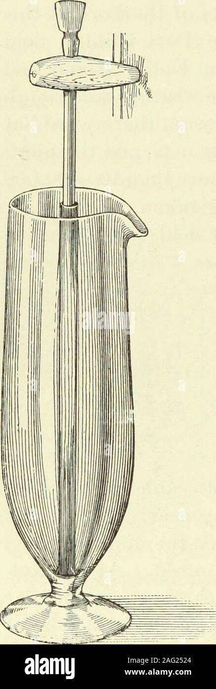 . Relazione del Commissario per l'esercizio conclusosi il 30 giugno 1902. Importo ollections-ing a 437,200,000, il maggior numero di eccezione withone mai fissato in una stagione atPut-nella stazione di alloggiamento. Il primo uova werereceived aprile 1 e l'ultimo 19 aprile thetotal resa da vari campi essendo nelseguente modo: campo di Toledo, 216,850,000; PortClinton campo, 126,800,000; campo di Monroe, 63,550,000. Di queste uova 66,000,000 sono stati spediti in stato connnissionsand pesce su altre assegnazioni, lasciando un saldo di 371,200,000 su mano tobe schiuse alla stazione. Di quelli trattenuti 18 per cento a tratteggio, andfhe resul Foto Stock