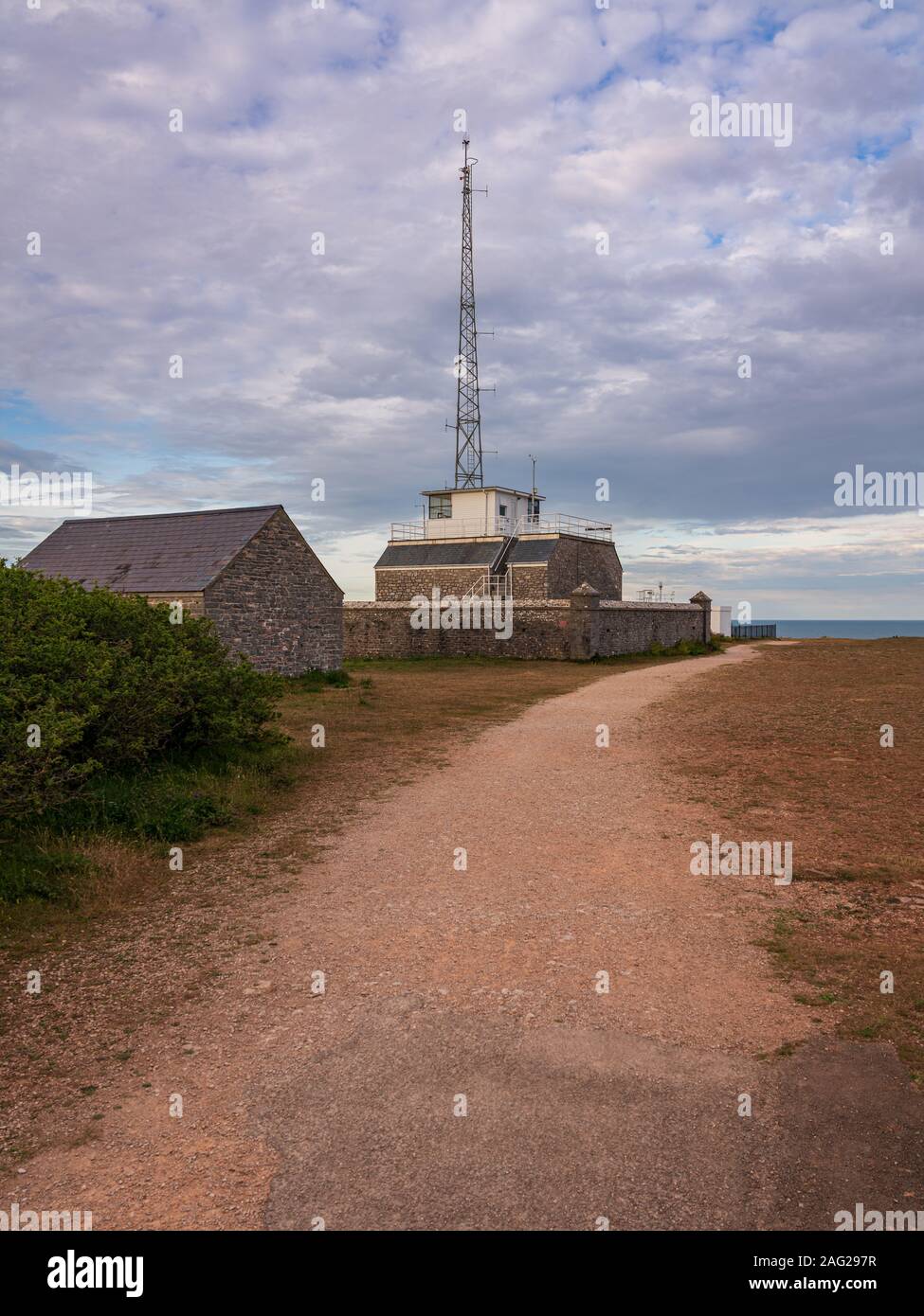 Berry Head, Torbay, England, Regno Unito - Giugno 06, 2019: nuvole sopra il Berry Head Lighthouse Foto Stock