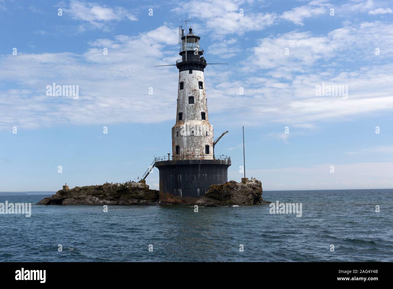 I grandi laghi 1908 storico statunitense Coast Guard Rock of Ages lighthouse west di Isle Royale, Michigan sul Lago Superiore Foto Stock