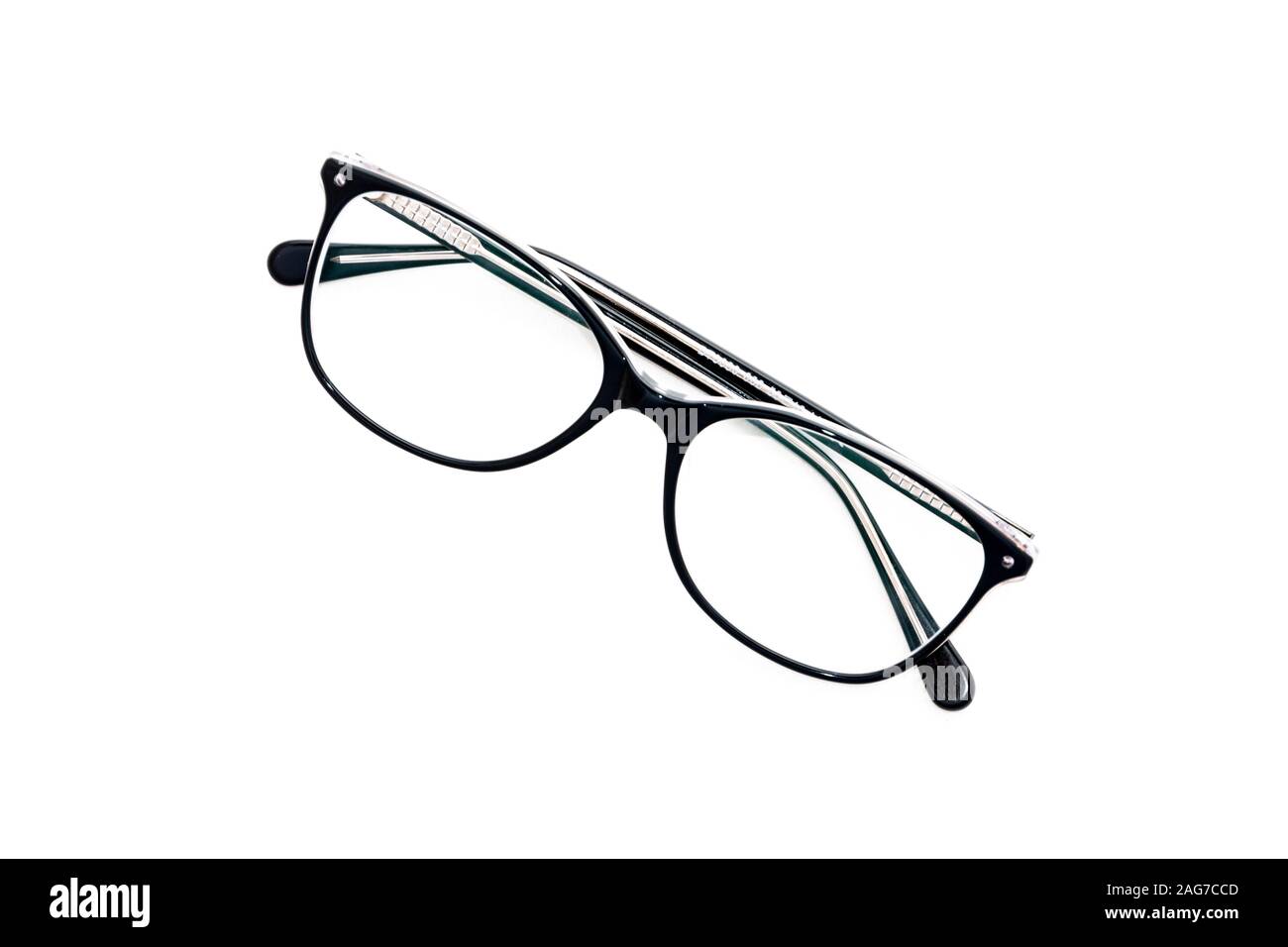 Ripiegate la moda gli occhiali da lettura per donna o unisex su sfondo bianco Foto Stock