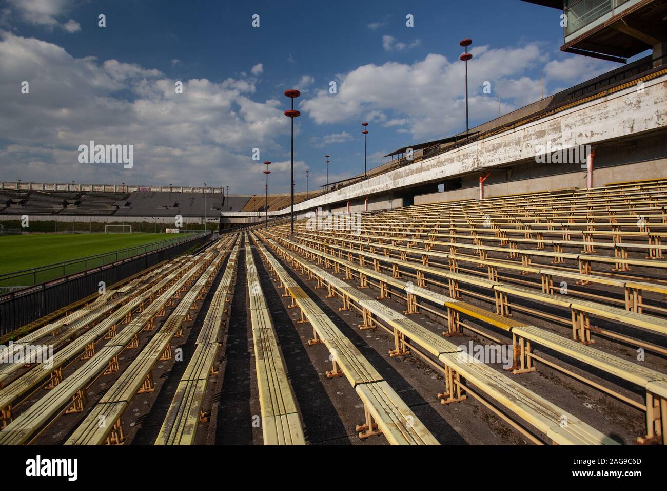 Splendida vista dello Stadio abbandonato di Strahov catturato a Praga Foto Stock