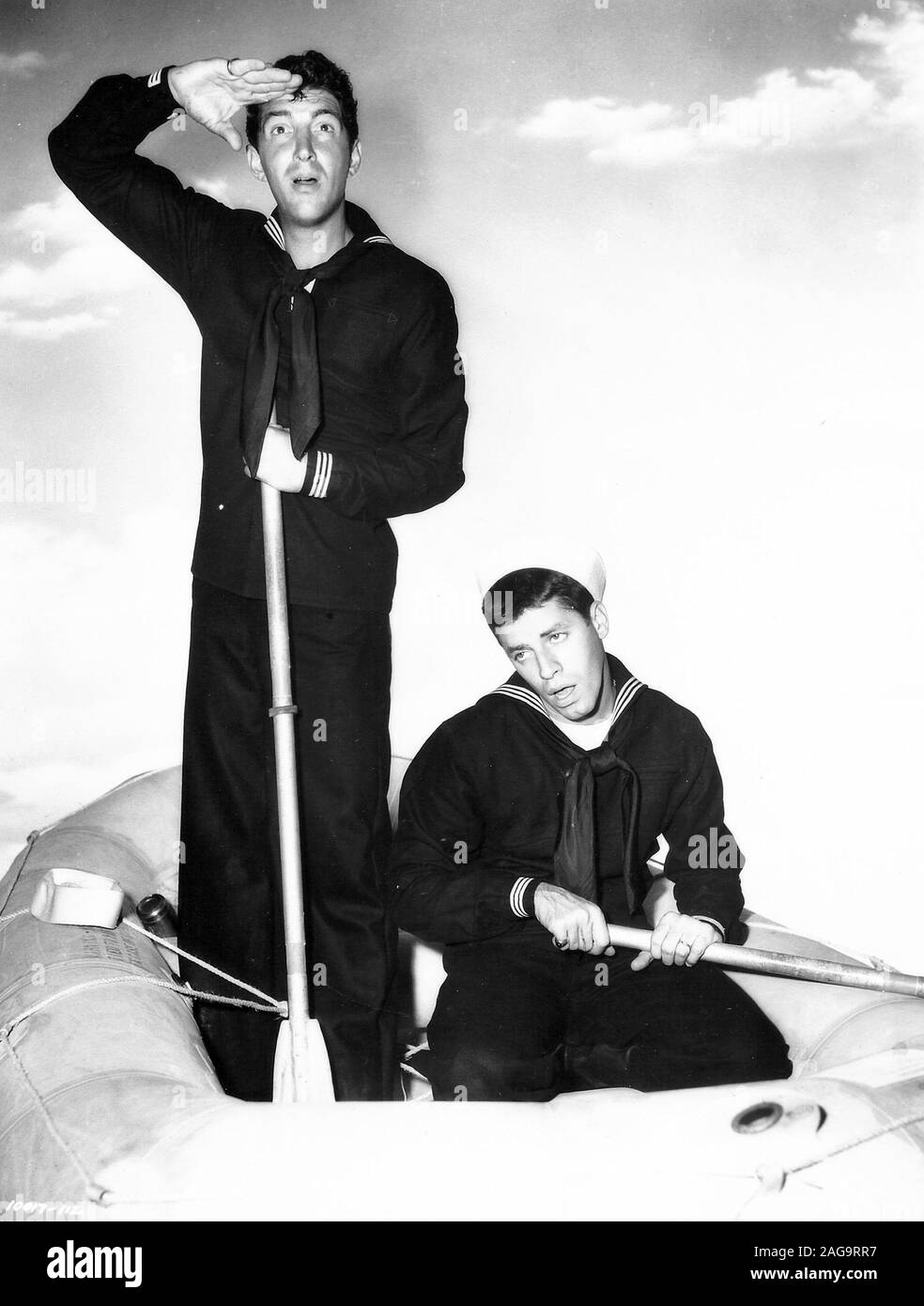 JERRY LEWIS e Dean Martin in SAILOR ATTENZIONE (1952), diretto da HAL WALKER. Credito: Paramount Pictures / Album Foto Stock