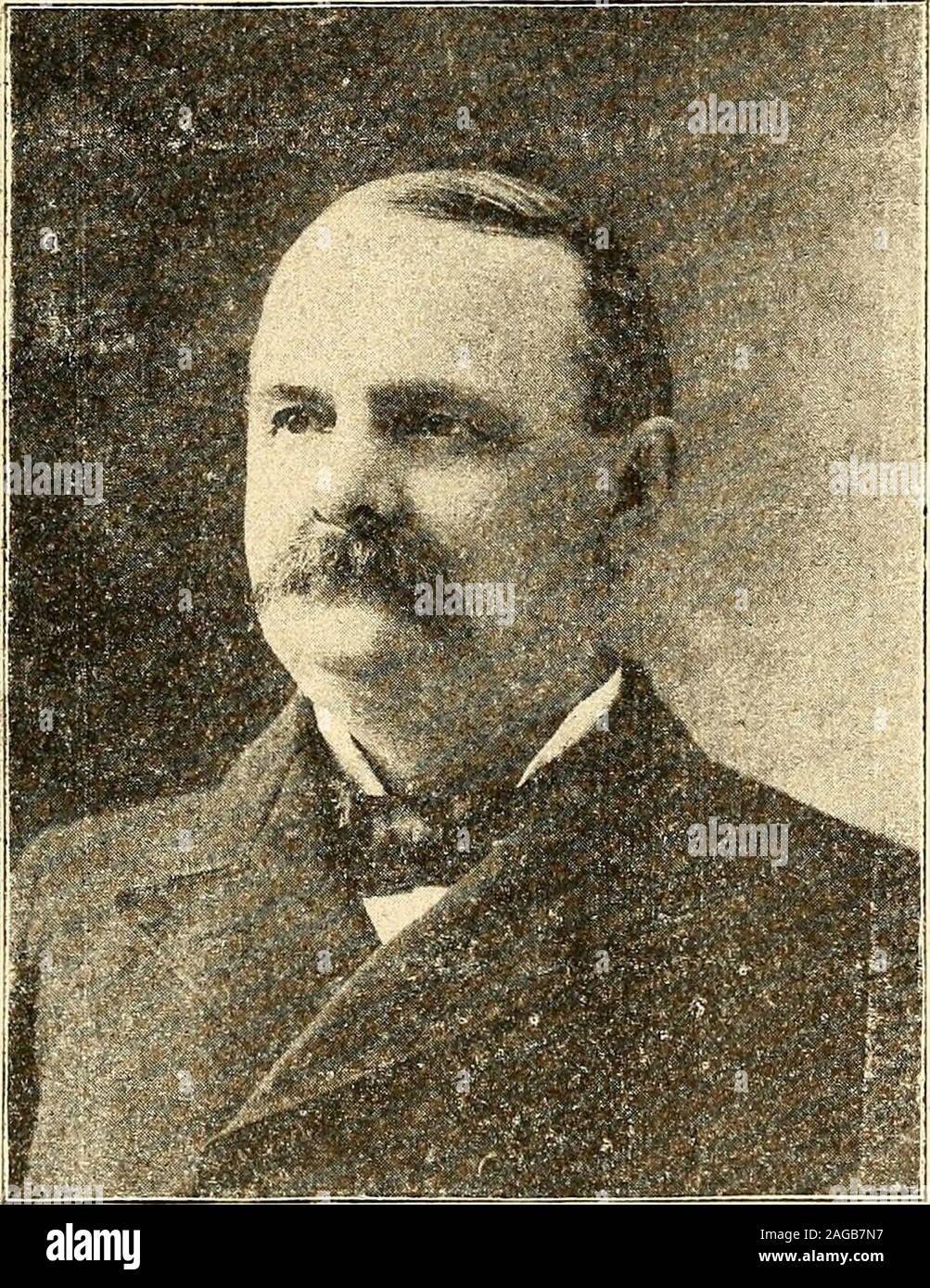 . La storia del Monte unione, Shirleysburg e Shirley Township. assyLittle fam. Minn. e Nellie, Mrs.Thomas K. Baker di Tenafly, N. J. Il Sig. Postlethwaite è ora una resi-dent della città di Pfs&aic, N. J.,ed è impegnato con una ditta prominentmercaiiiile in New York. Giovanni Calvino POSTLETHWAITE .Tohn Calvin Postlerhwaite era bornnear nuovo-ten Ht.milton, Pa., agosto 22,1848. Quando abbastanza piccolo il familymoved per il montaggio di unione e washere che egli g-ew all'adolescenza. Heattendee; le scuole nublic di thiscommunity. lut, come molti otherprcniinenf uomini del paese, apprendimento hisbook v/come- limitata e hischief Foto Stock