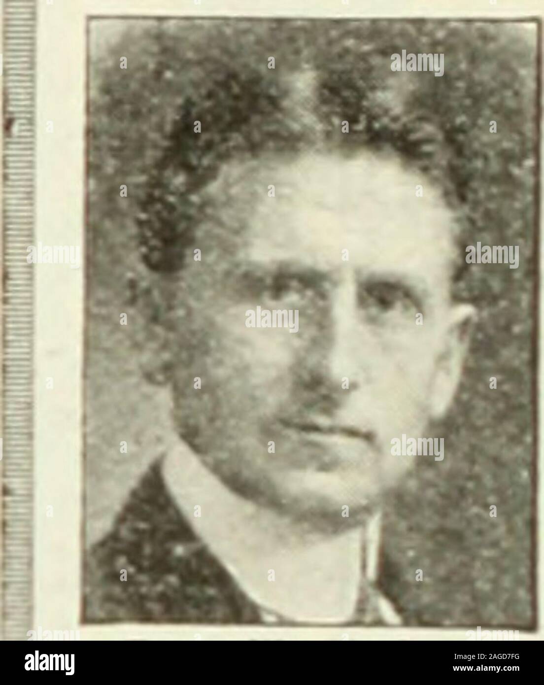 . Il literary digest. ForGrace,BeautyPower esaurimenti nervosi e come evitarli DA CHARLES D. MUSGROVE, M.D. In questo libro il dottor Musgrove copre ogni phaseof il suo oggetto in un insolitamente interessante modo.Alcuni dei suoi capitoli sono: guasti-il segnale di pericolo di salute-il valore della salute-ricompense e sanzioni-il motoree umana come Stoke It-Vhat mangiare-come EatFood-la quantità di cibo da portare-aria fresca-Ex-ercise con bagni e bagni-resto-Sleep-Holi-giorni-ricreazione-hobby-work-preoccuparsi, ecc. ismo.fa. $1.25 net; da mail$l.37. FUNK & WAGNALLS COMPANY 354-60 la Quarta Avenue, New York, N. Y. I Foto Stock