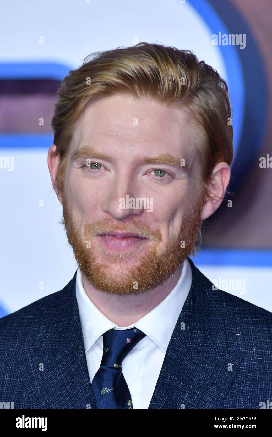 Londra, Regno Unito. Xviii Dicembre, 2019. Domhnall Gleeson assiste Star Wars, Il sorgere di Skywalker premiere, il nono episodio di Star Wars, Cineworld a Leicester Square, London, Regno Unito - 18 dicembre 2019 Credit: Nils Jorgensen/Alamy Live News Foto Stock