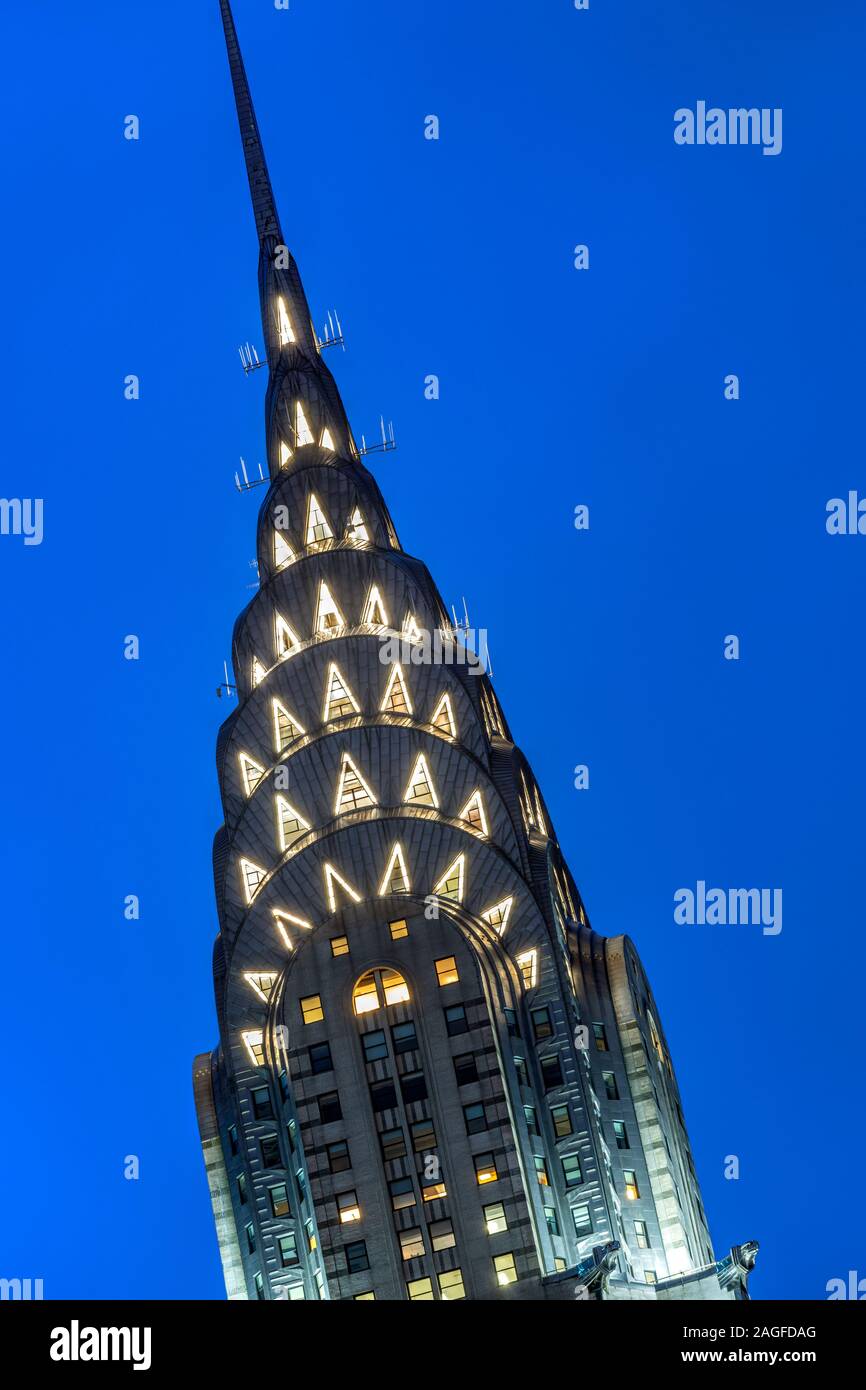 Chrysler Building di notte, Manhattan, New York, Stati Uniti d'America Foto Stock