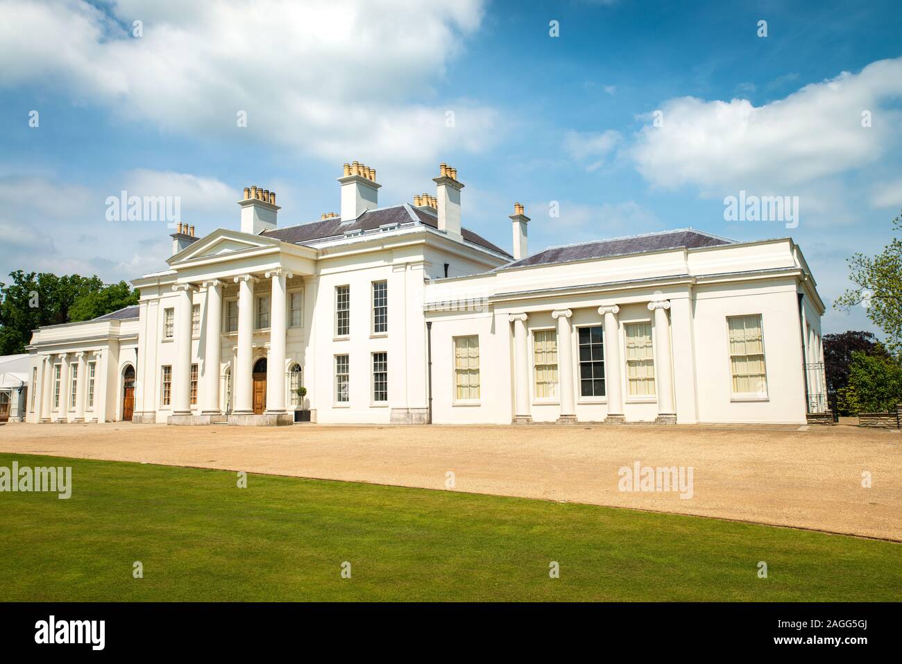 Hylands House Chelmsford Essex REGNO UNITO, Grade II neo-villa classica, grado 2 elencati, museo vivente, bella dimora signorile Foto Stock