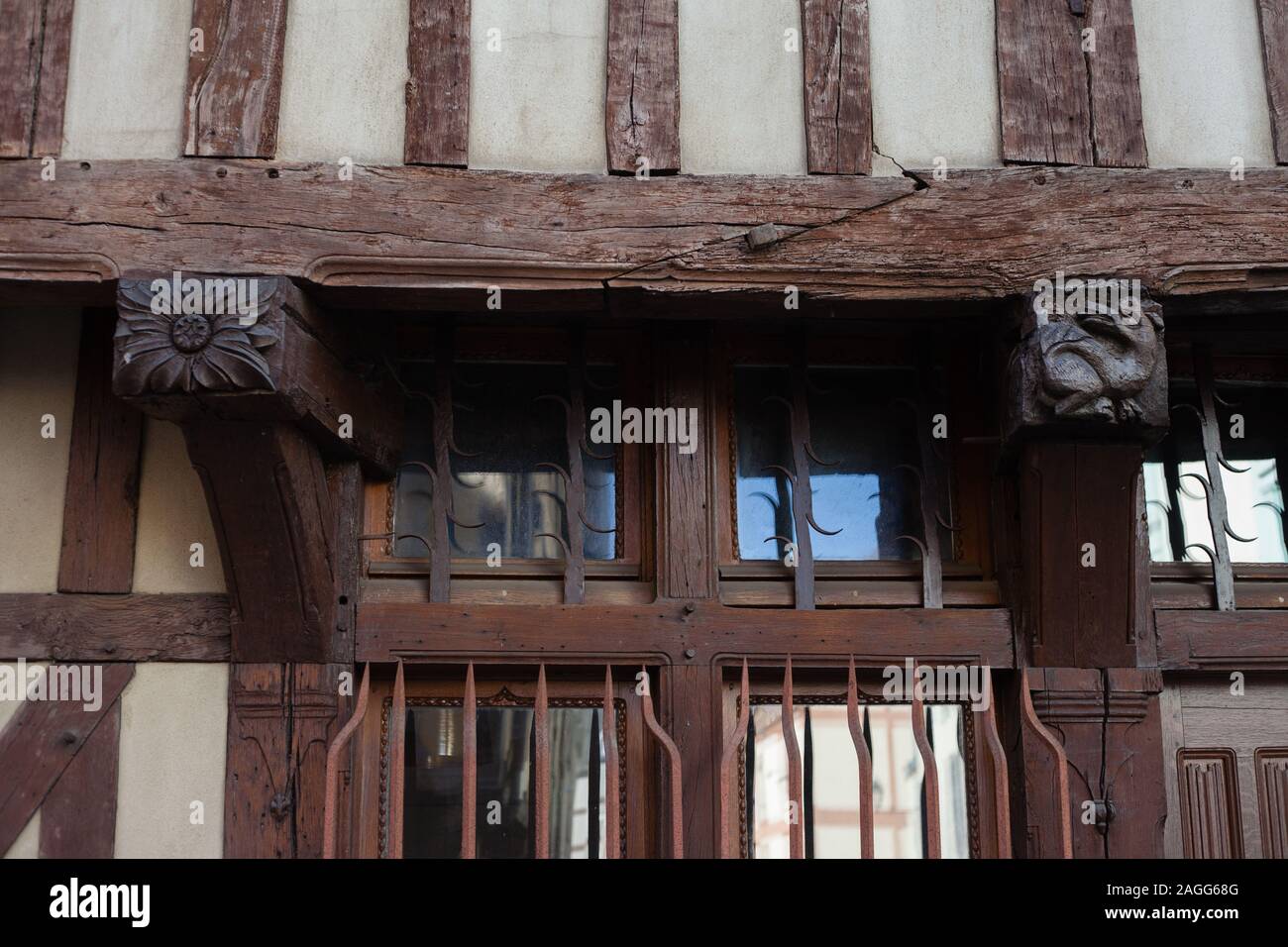 Troyes Francia, regione di campagna architettura medievale, dettagli Foto Stock