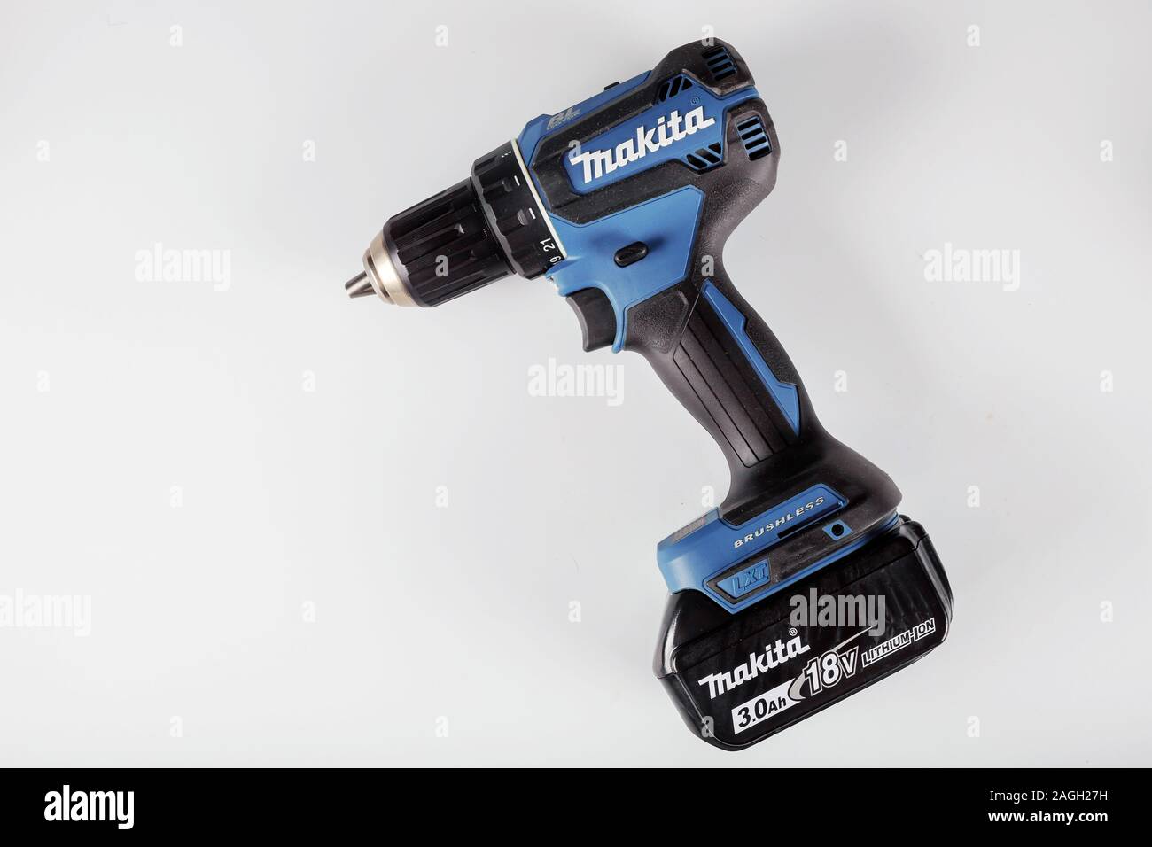 New York NY 19 DIC 2019: cacciaviti Makita brushless strumento di lavoro . Makita Corporation fondata su 1915, essa si basa in Giappone Foto Stock