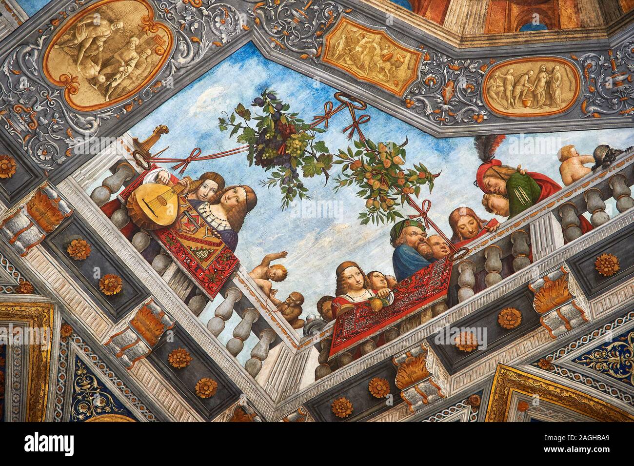 renaissance-trompe-l-oeil-soffitto-dipinti-ad-affresco-la-sala-del