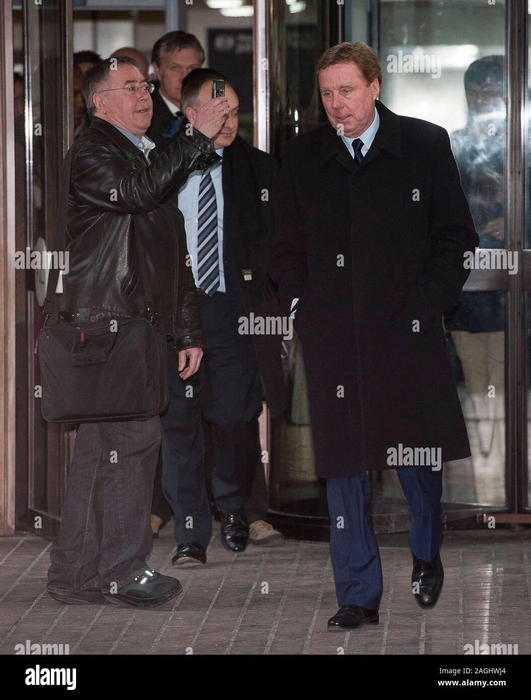 Tottenham manager Harry Redknapp lasciando Southwark Crown Court dopo essere stato trovato 'non colpevole" di evadere imposte all'Agenzia delle Entrate. Foto Stock