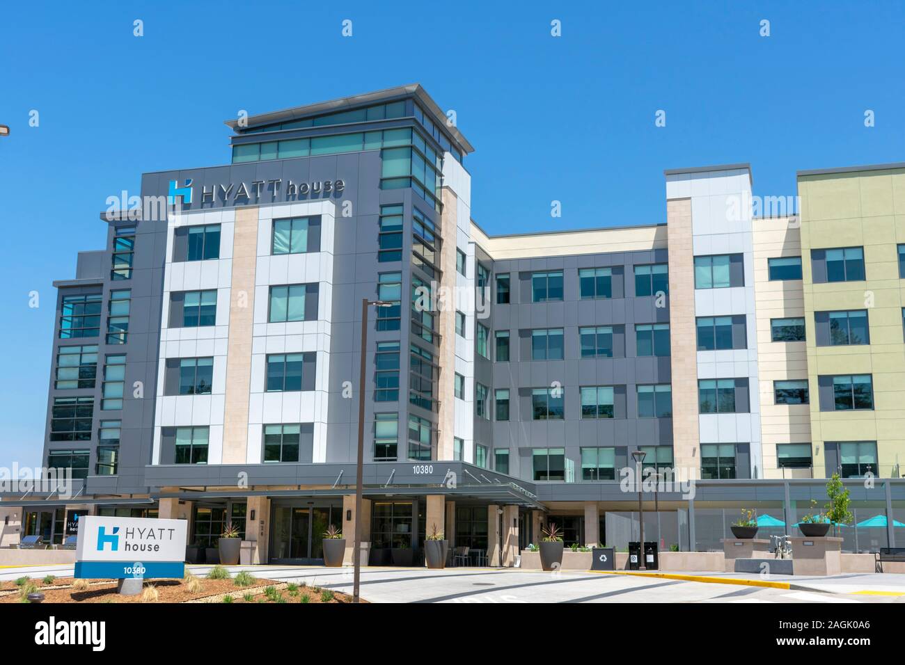 Hyatt House Hotel per soggiorni estesi hotel alla moda Vallco parco vicino la sede aziendale di Apple - Cupertino, California, Stati Uniti d'America - 7 Maggio 2019 Foto Stock