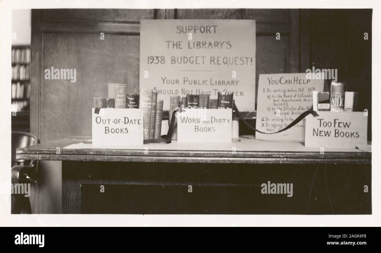 Muhlenberg, presentano: il supporto della libreria del 1938 Richiesta di Budget!; Muhlenberg, presentano: il supporto della libreria del 1938 Richiesta di Budget! Foto Stock