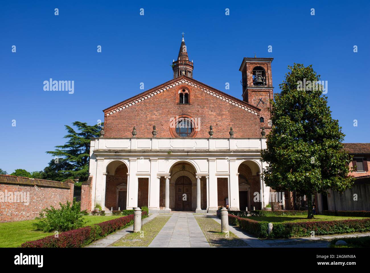 Milano , Italia, Chiaravalle 01 Giugno 2019 : l Abbazia di Chiaravalle Foto Stock