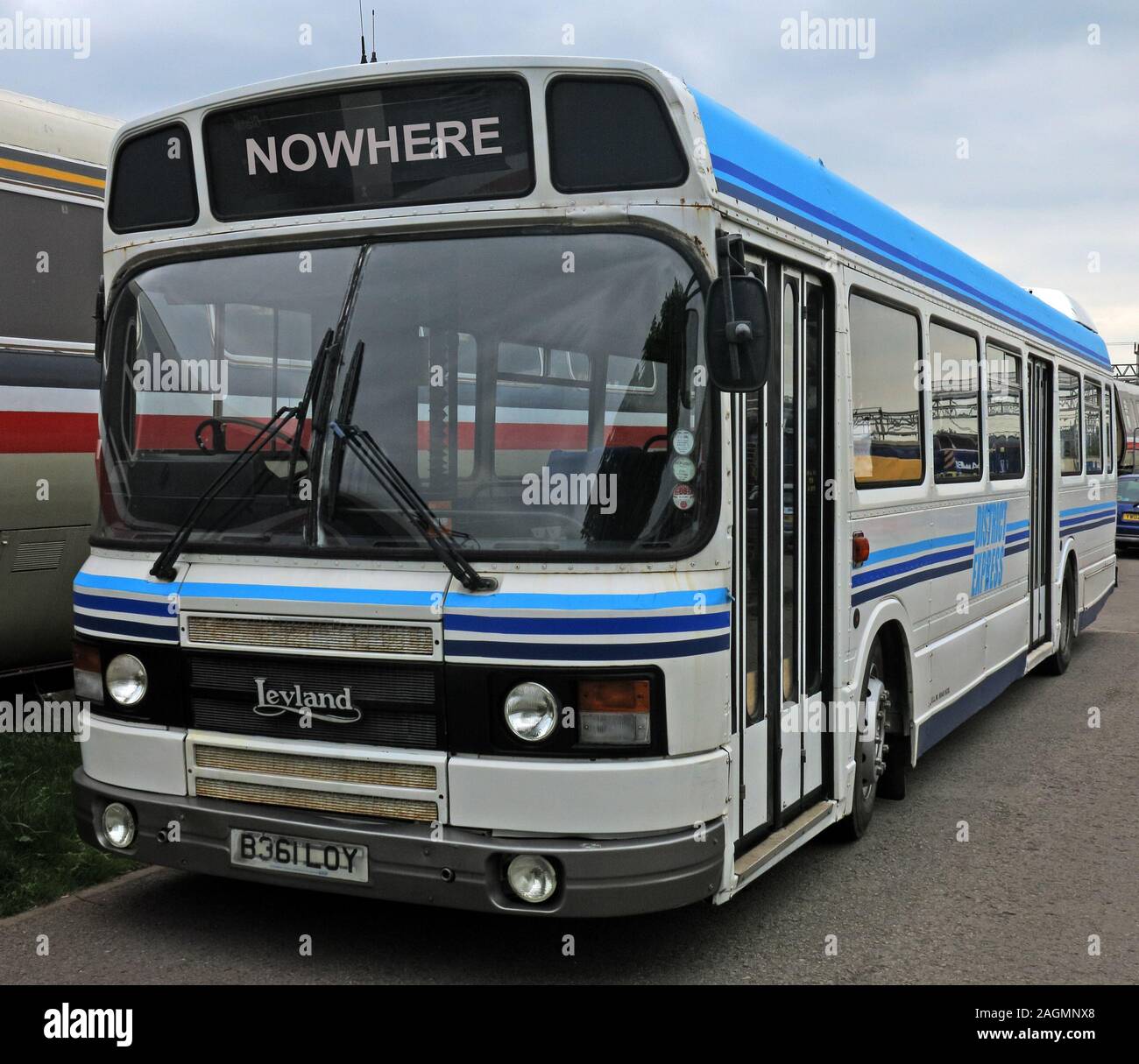 Bus Brexit to Nowhere, Leyland, Distretto express - Leyland B361LOY, England, Regno Unito Foto Stock
