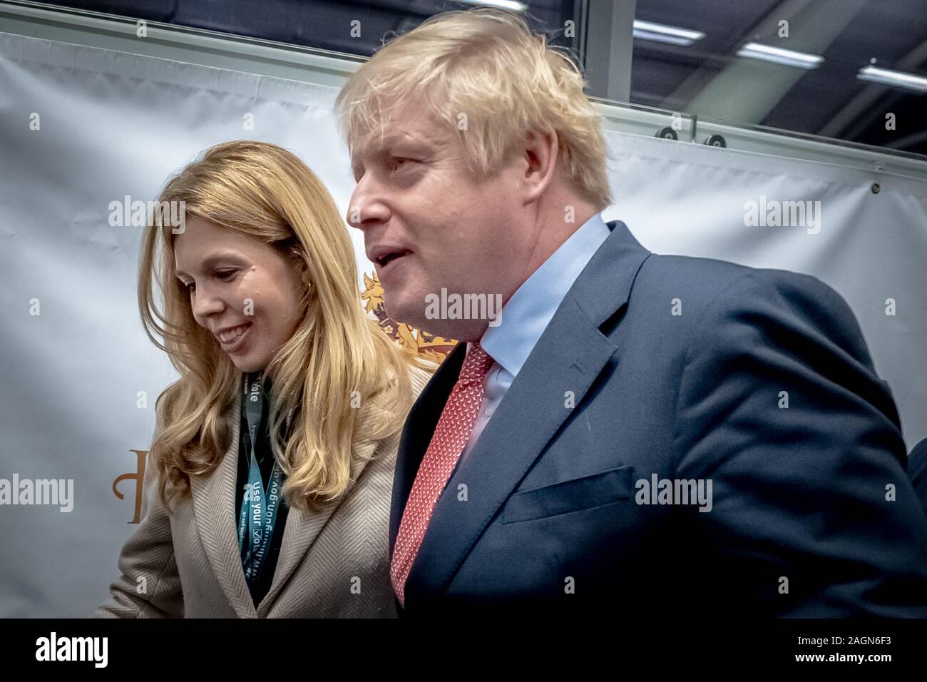 Elezioni generali Night 2019: Il partito conservatore sarebbe andato avanti per vincere una frana che assicura la loro maggioranza più grande dal 1987. Londra, Regno Unito Foto Stock