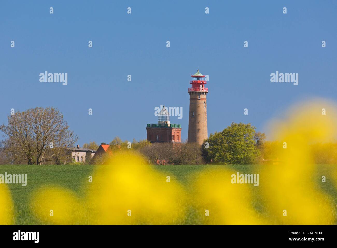 Il vecchio e il nuovo faro di Cape Arkona / Kap Arkona, Putgarten, Wittow penisola sull'isola di Rügen nel Meclemburgopomerania Occidentale, Germania Foto Stock