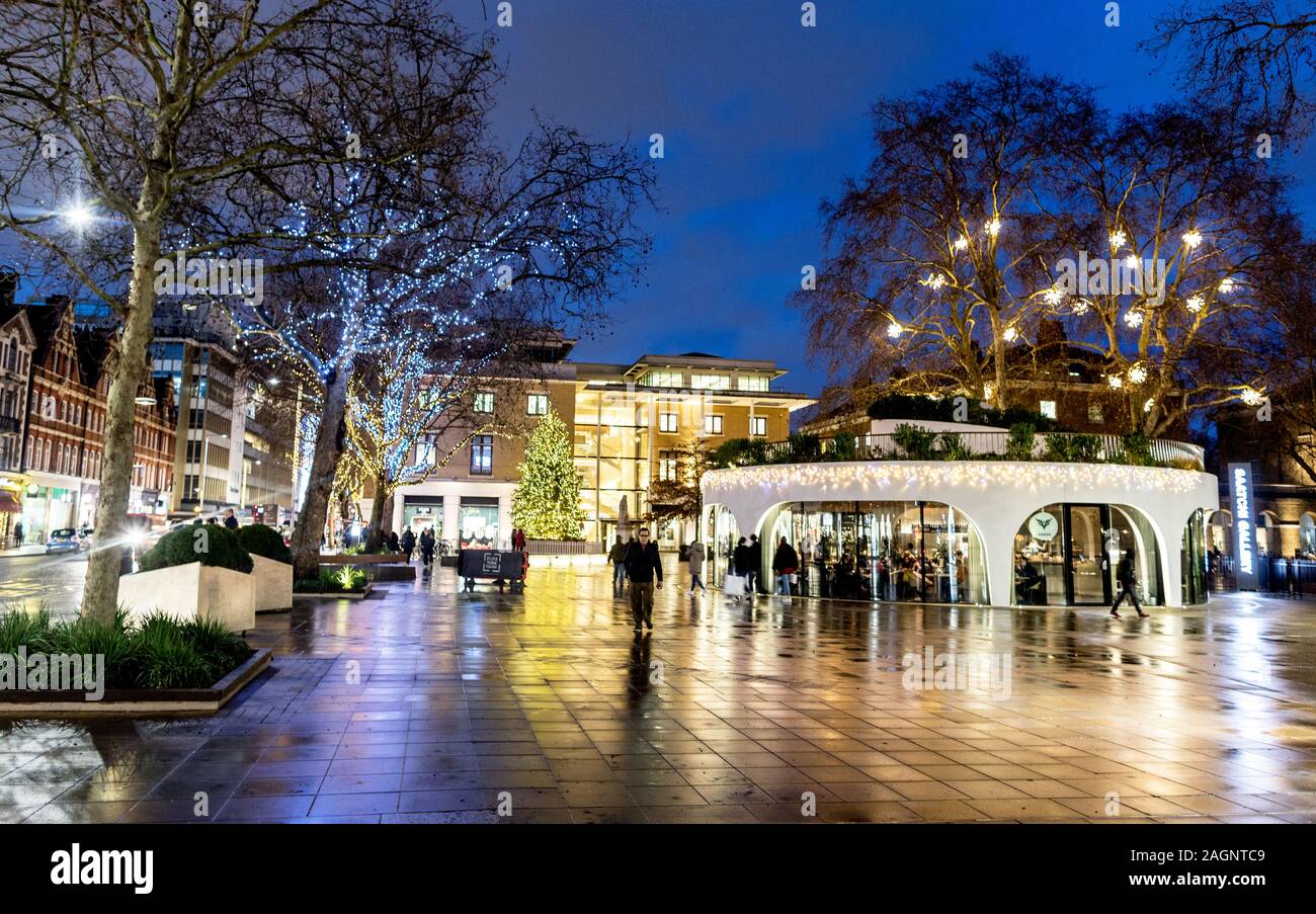 Il Duca di Yorks Square a Natale Kings Road London REGNO UNITO Foto Stock