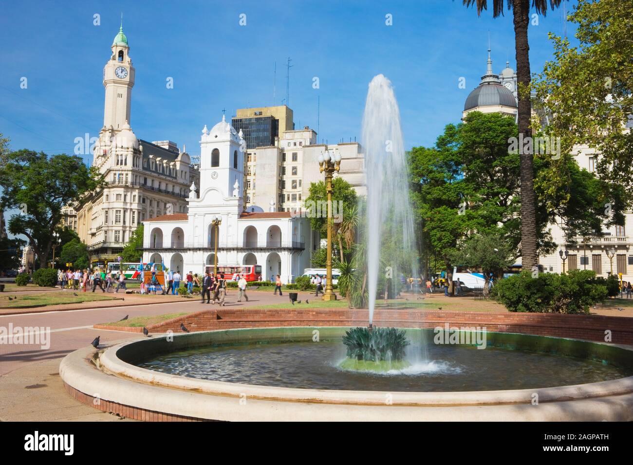 Tipi di file: tutti (33) Plaza de Mayo e il Cabildo (Consiglio comunale edificio), Buenos Aires, Argentina Foto Stock