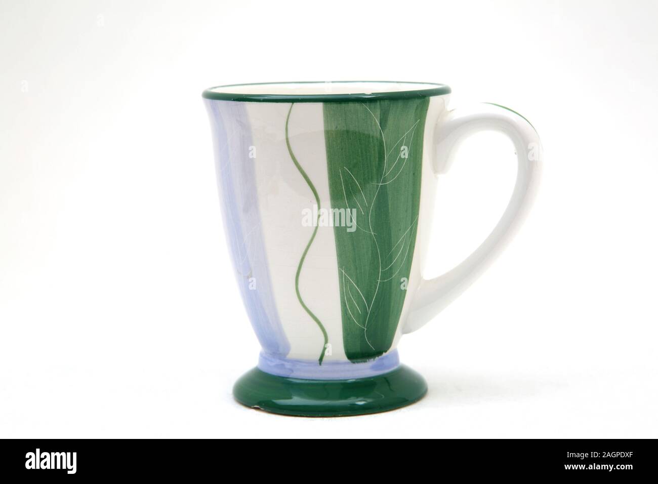 Verde e bianco satinato stagno Mug Foto Stock