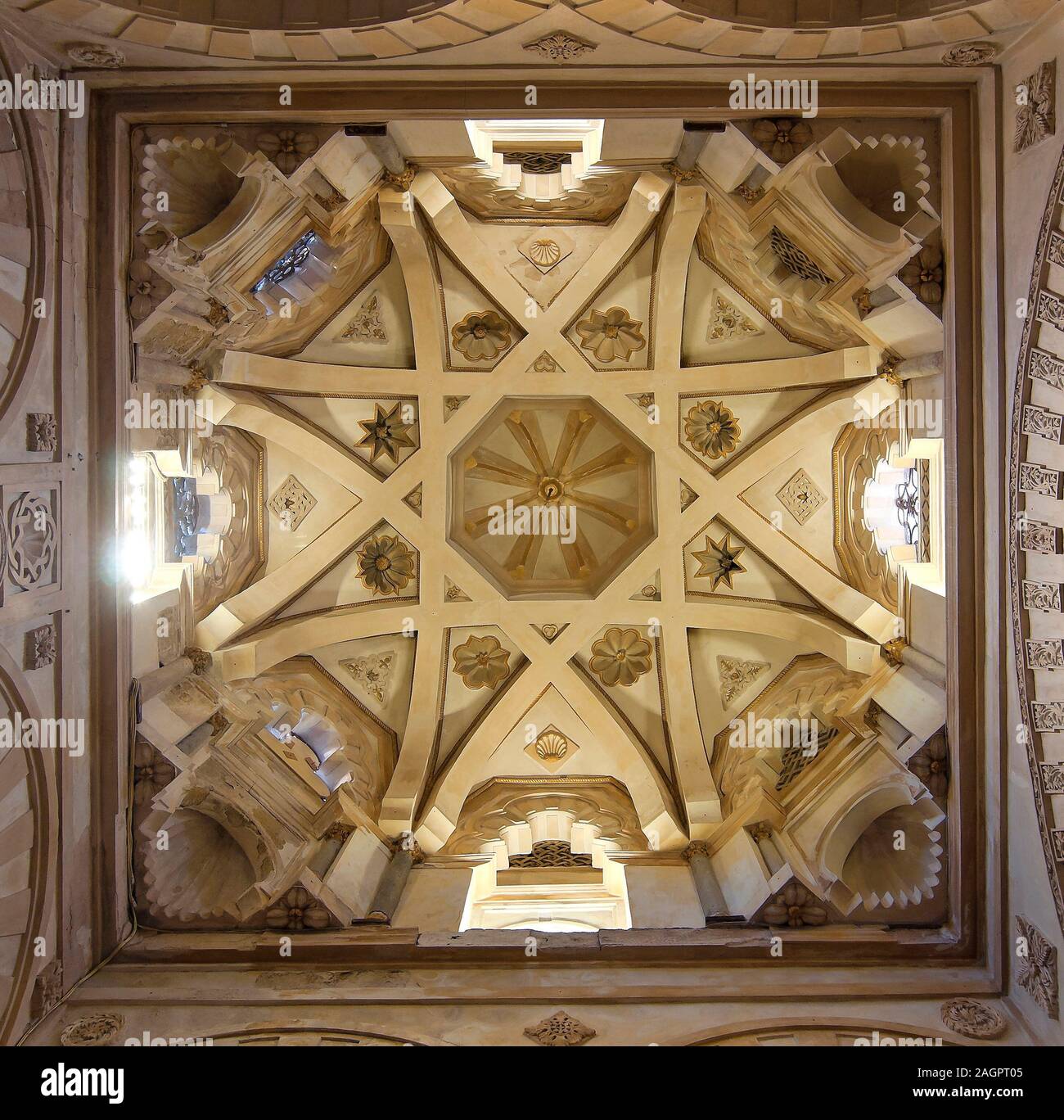 Cupola sopra la Maqsura della Grande Moschea, Cordoba, regione dell'Andalusia, Spagna, Europa. Foto Stock