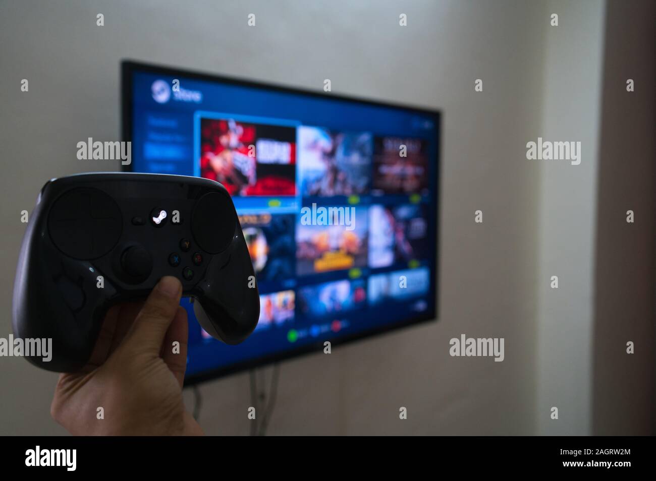 Controller di vapore dalla valvola con la sua confezione originale nel suo stato originale prima di essere interrotto Foto Stock