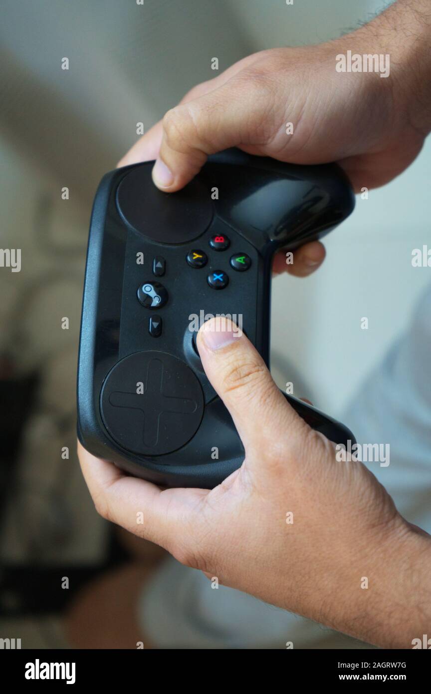 Controller di vapore dalla valvola con la sua confezione originale nel suo stato originale prima di essere interrotto Foto Stock