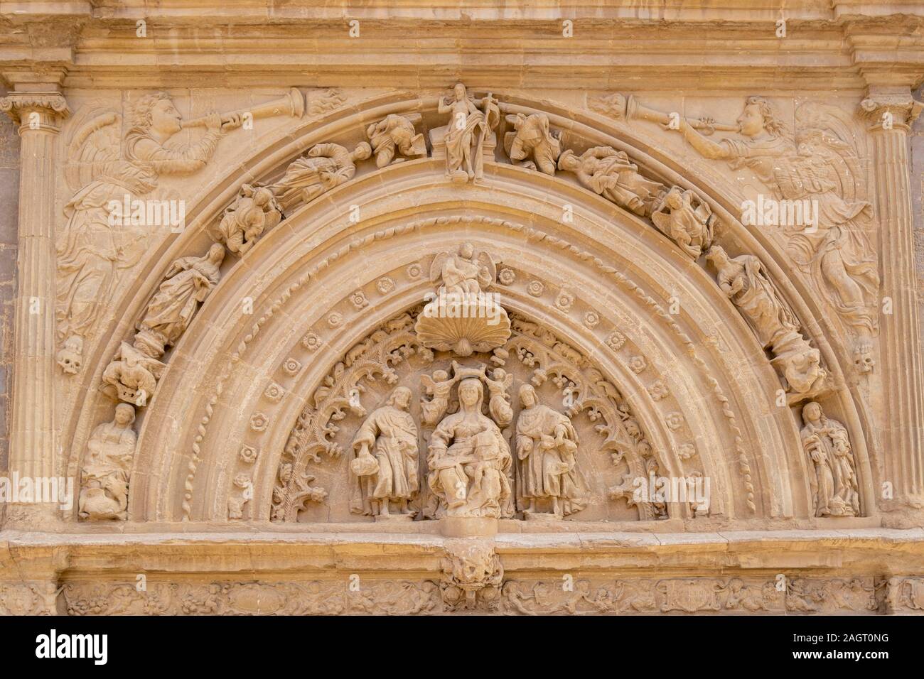 Puerta del norte o de San Jerónimo,1559, detalle, estilo plateresco, Catedral de Santa María de Calahorra Calahorra, La Rioja , Spagna, Europa. Foto Stock