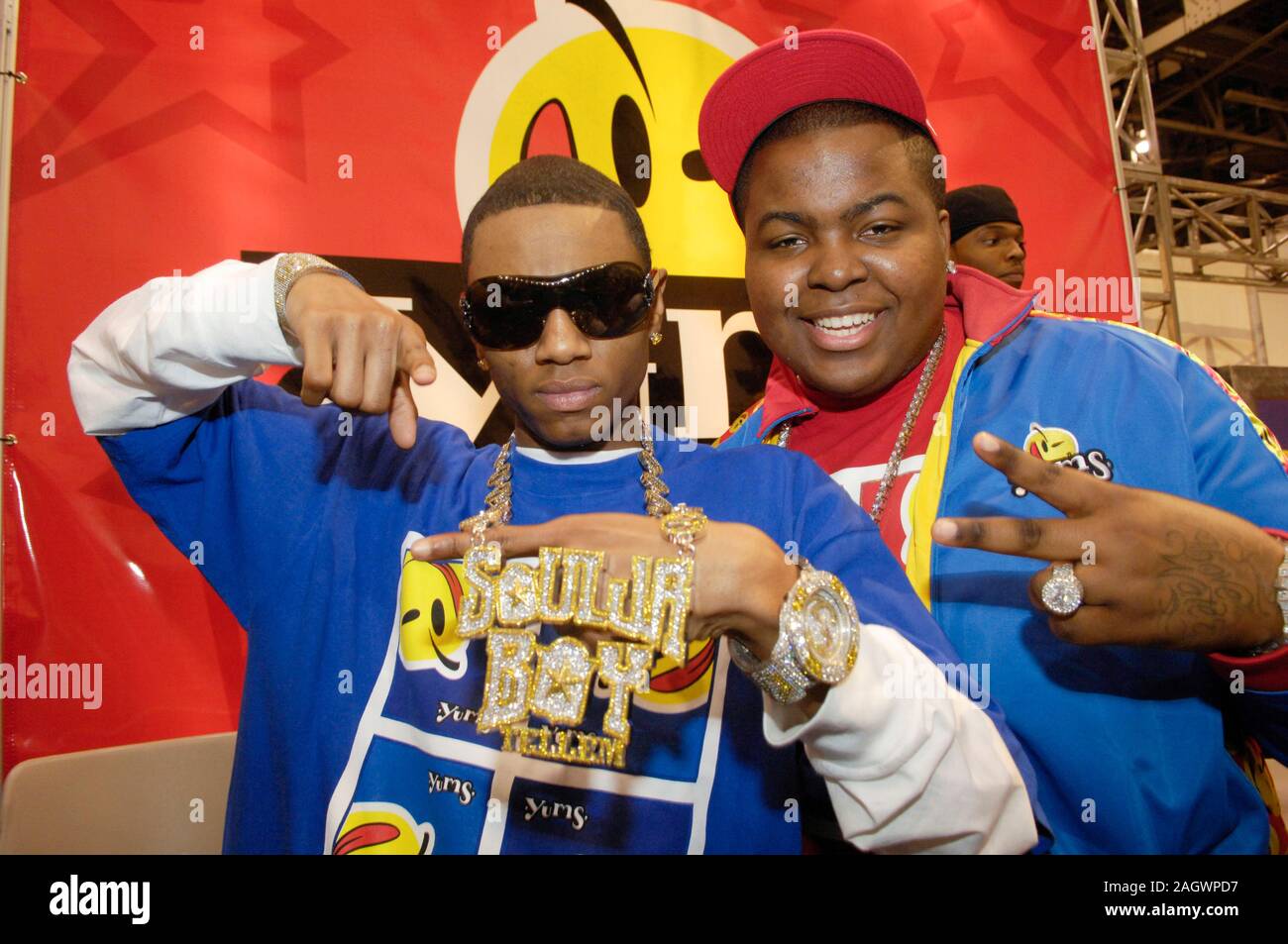 (L-R) Rapper Soulja Boy e cantante Sean Kingston al Yums stand al Magic fashion show presso il Centro Congressi di Las Vegas. Foto Stock