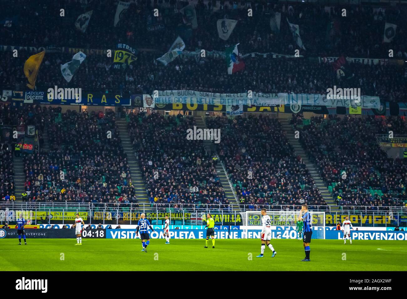 Curva tifosi inter durante Inter vs Genova, Milano, Italia, 21 dic 2019, Calcio Calcio italiano di Serie A del campionato Gli uomini Foto Stock