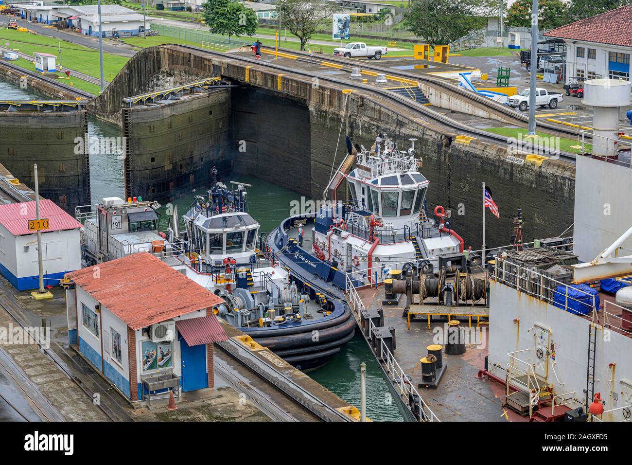 Entrando nel canale di Panama Foto Stock