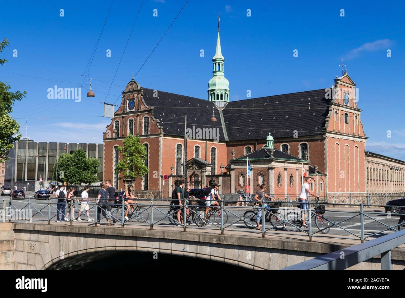 Holmen la Chiesa da canal a Copenhagen, Danimarca Foto Stock