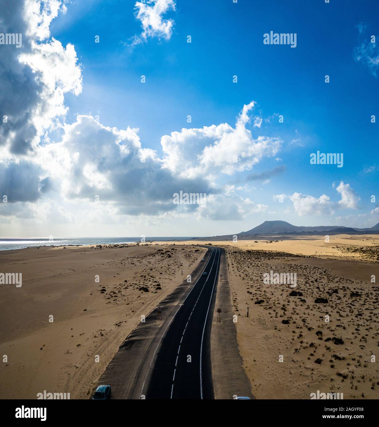Fuerteventura, Corralejo dune di sabbia del parco della natura. Bella ripresa aerea. Isole Canarie Spagna Foto Stock
